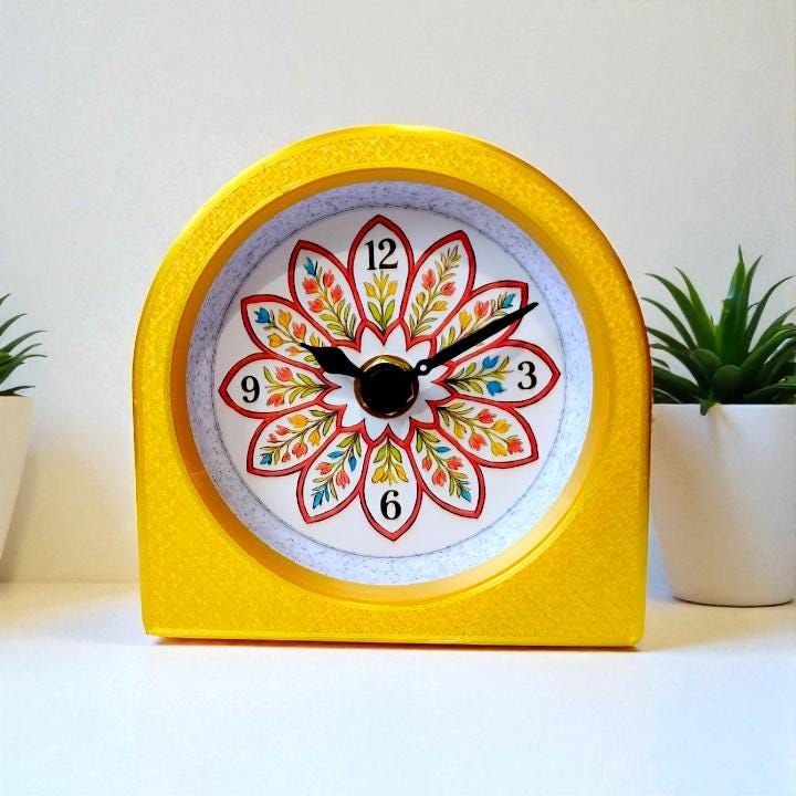 Yellow Folk Daisy Clock